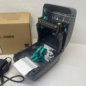 Принтер этикеток Zebra GK420T 110 мм USB, RS-232 (6 фото из 10)