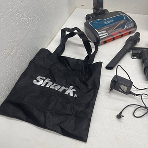 LOT! Shark juhtmeta tolmuimeja DuoClean (2 foto / 10)
