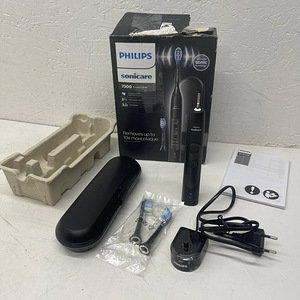 LOT! Philips Sonicare ExpertClean 7300 Elektriline hambahari (3 foto / 10)