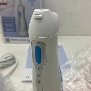 LOT! ProfiCare PC-MD 3026 A aku irrigator (7 foto / 10)