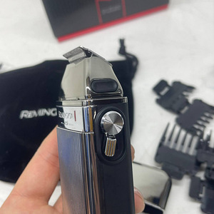 Мужская бритва Remington Premium MB9100 (7 фото из 10)