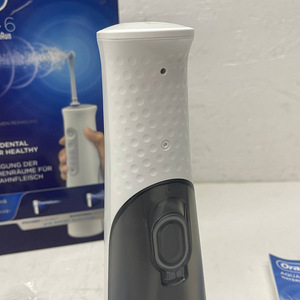 LOT! Oral-B AquaCare 6 Pro-Expert juhtmeta irrigator (9 foto / 10)