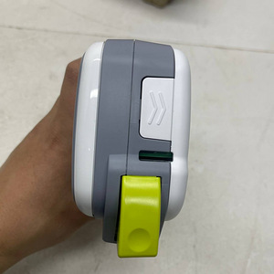 Принтер этикеток Brother P-touch H105 (10 фото из 10)