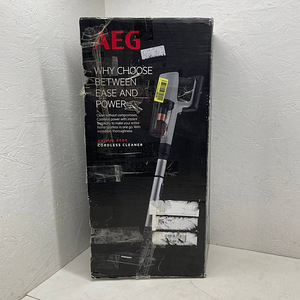 LOT! AEG ANIMAL 8000 AP81AB25UG Juhtmeta tolmuimeja (2 foto / 10)