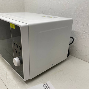 LOT! TOSHIBA mikrolaineahi 23 l, 800 W MM2-AM23PF (6 foto / 10)