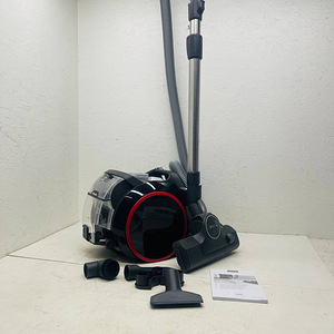 МНОГО! Безмешковый пылесос Miele Boost CX1 AirClean (3 фото из 10)
