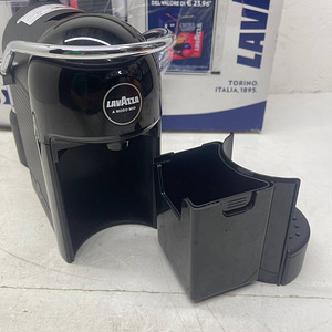 LOT! Lavazza, Modo Mio Jolie, 64 Crema kapsel kohvimasin (7 foto / 10)