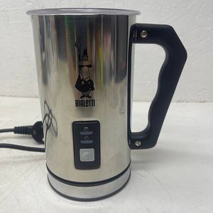 LOT! Bialetti alumiiniumist elektriline piimavahustaja (4 foto / 9)