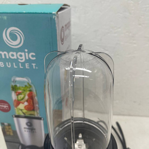 NutriBullet Mini Magic Bullet Blender 200 Вт (4 фото из 10)