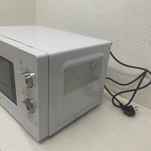 LOT! Mikrolaineahi SEVERIN 20 L, 700 W (5 foto / 10)