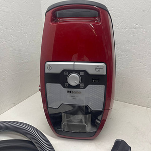 МНОГО! Пылесос Miele Blizzard CX1 PowerLine (5 фото из 10)