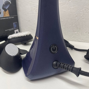 Отпариватель для одежды Russell Hobbs Steam Genie Aroma 1800 (7 фото из 10)