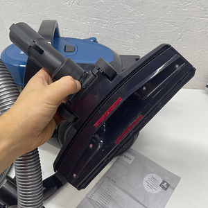 МНОГО! Пылесос Bosch Serie 2 BGC05A220A, 700 Вт (5 фото из 10)
