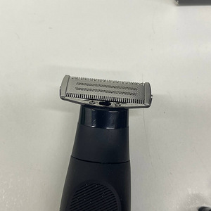 Триммер для бороды Braun Series X XT3, бритва (4 фото из 10)