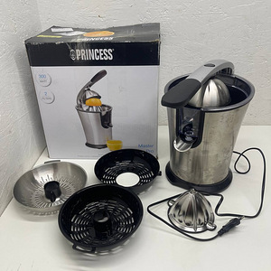Соковыжималка Princess 201860 Master Juicer Pro 300Вт 0,5л (2 фото из 10)