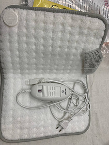 LOT! Soojendav padi Beurer HK 42, valge, 44 cm x 33 cm (2 foto / 4)