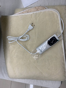 Imetec 16628b Одеяло согревающее 150 х 80 см 100% шер (2 фото из 4)