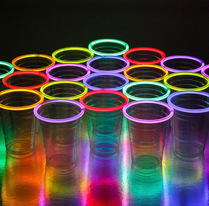 LOT! valgustusega tassid 24tk NEON GLOWING PARTY TAPSID (1 foto / 5)