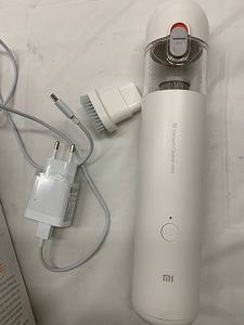 МНОГО! Ручной пылесос Xiaomi Mini, 2000 мАч (6 фото из 7)