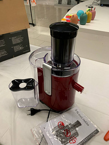 Соковыжималка Russell Hobbs 24740-56 (6 фото из 8)