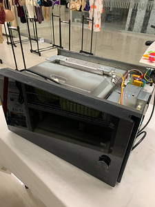 Grilliga Mikrolaineahi LG MH7265DPS 32 L 1200W must (7 foto / 10)