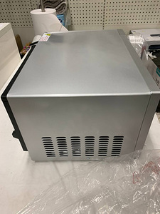 LOT! Mikrolaineahi grilliga H.koenig VIO9 25l 900W (7 foto / 10)
