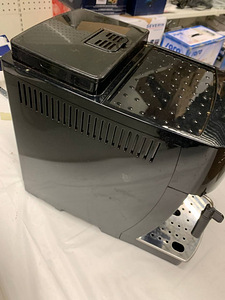 LOT! Kohvimasin DELONGHI ECAM22.110B 1450 W 15 Bar (7 foto / 10)