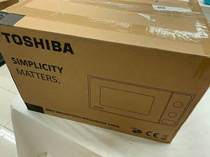 LOT! Toshiba MM2-MM20PF mikrolaineahi 20 l, 800 W (10 foto / 10)