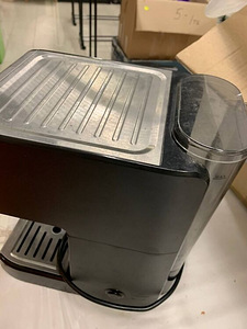 LOT! Beko poolautomaatne CEP5152B: espressomasin (2 foto / 7)