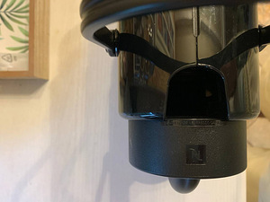 LOT! DeLonghi Inissia EN 80.B kapselkohvimasin must (3 foto / 8)