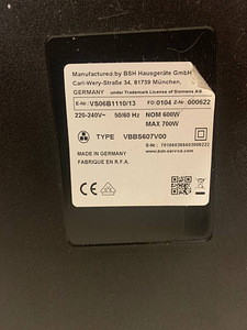 ЛОТ! Siemens VS06B1110 Synchropower пылесос 4 л, 700 Вт (2 фото из 7)