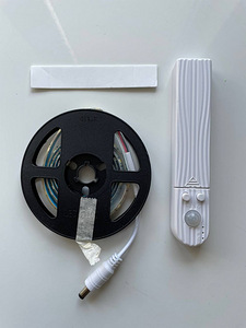 LOT! UUS POPETPOP K1 LED-riba liikumisanduriga, 1 m (2 foto / 3)