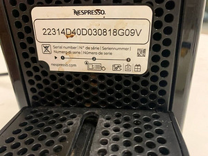 LOT! Nespresso D40-US-BK-NE Inissia espressomasin (8 foto / 8)