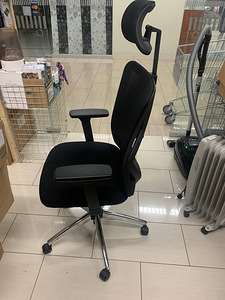 LOT! Ticova mugav kvaliteetne ergonoomiline kontoritool (10 foto / 10)