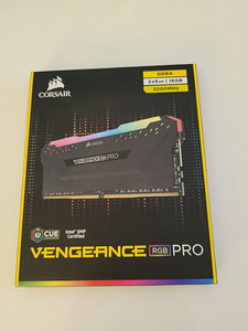 Corsair Vengeance Ddr4 16gb(2x8) 3200Mhz cl16 (1 foto / 2)