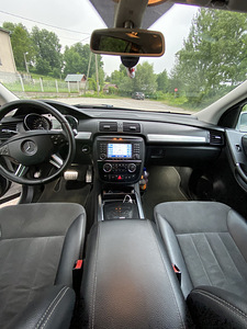Mercedes benz R class 320 (2 foto / 5)