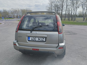 NISSAN X-TRAIL D (3 foto / 5)
