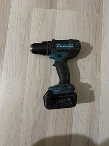 Akutrell ,loöktrell makita + aku (2 foto / 2)