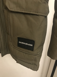 Nagu uus calvin klein parka, suurus s (3 foto / 3)