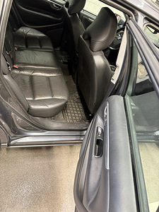 Volvo V70 Summum (7 foto / 9)