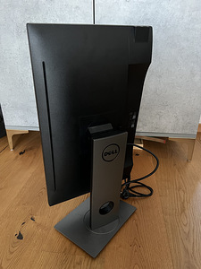 Monitor Dell 23” P2317H (2 foto / 3)