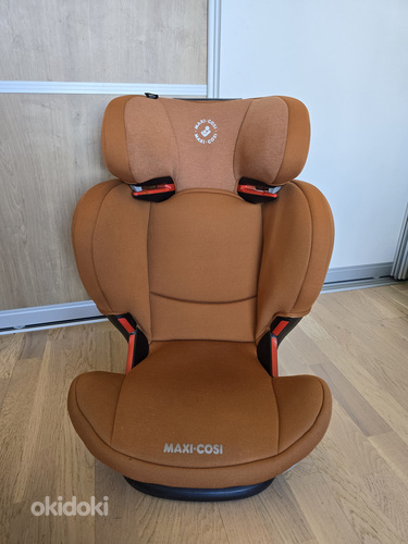 Автокресло Maxi-Cosi RodiFix AirProtect ISOFIX