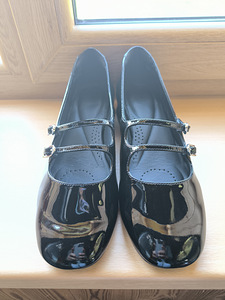 Nagu uued lakknahast kingad Clarks, s. 39,5 (6 foto / 8)