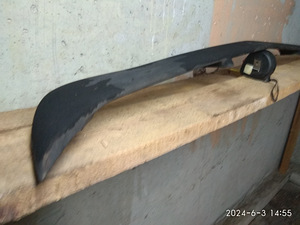 Autokaupade varuosad (2 foto / 10)