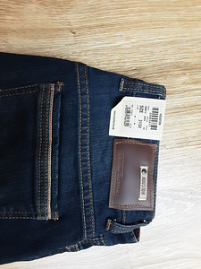 Meeste teksad Camel active, 31/34 (6 foto / 8)