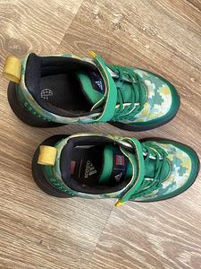 Laste Tossud Adidas Lego , 34 (4 foto / 6)