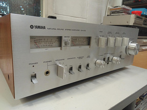 Стереоусилитель YAMAHA CA-1010, 100Вт, 8 Ом (2 фото из 7)