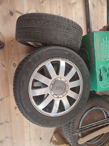 Audi A-6 (4 foto / 4)