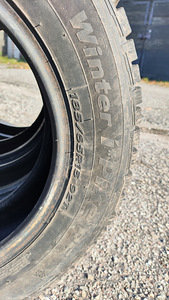 Talverehvid Hankook 185/65 R15 (3 foto / 3)