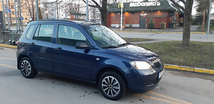 Mazda 2 1.4 TD (2 фото из 13)